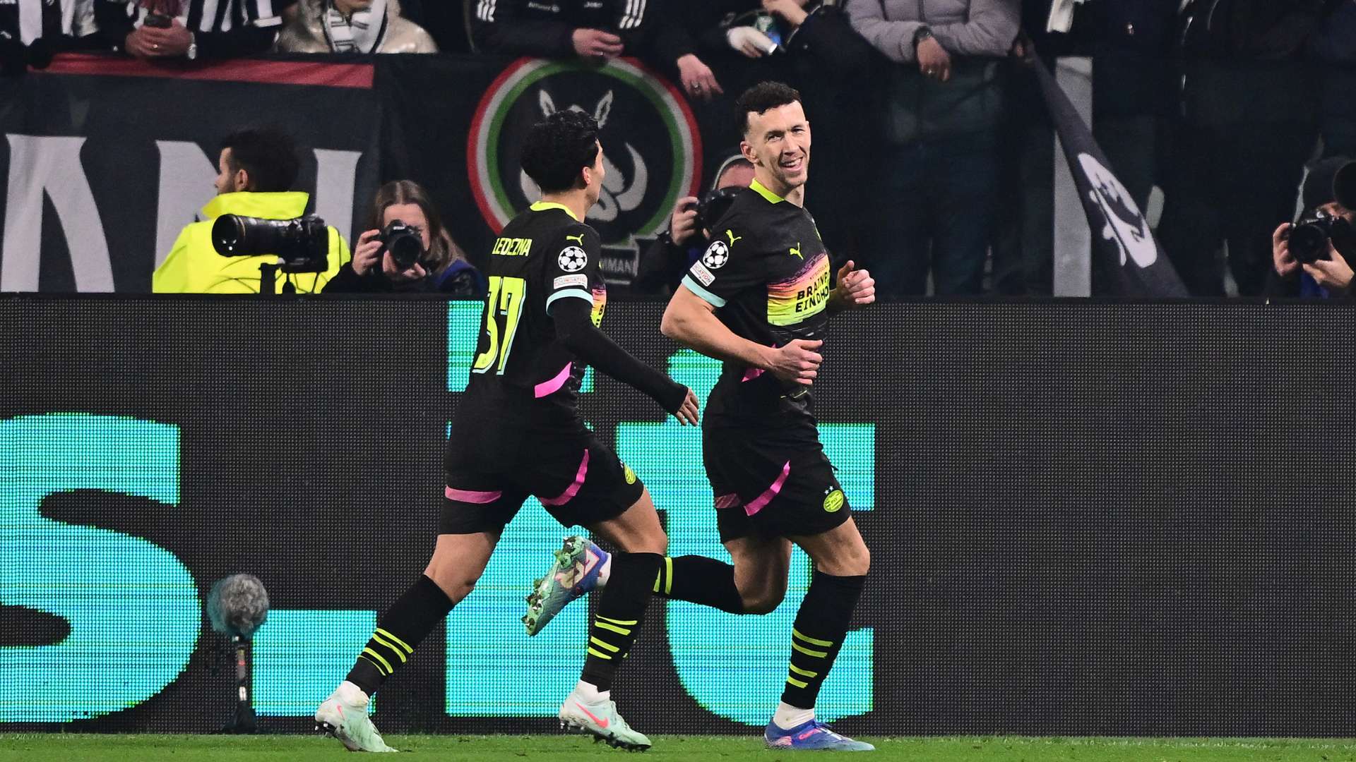 不开两点 不开两点